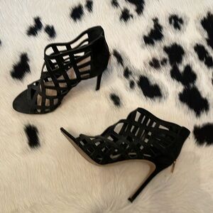 Vince Camuto cage high heel sandal black suede size 10